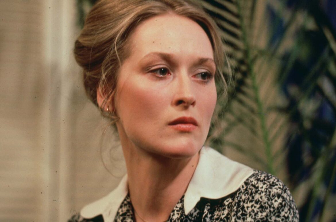 Meryl Streep, Acting Queen