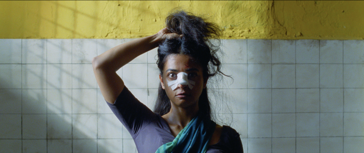Cannes 2024 | Sister Midnight, le mariage indien à la sauce punk et gore 